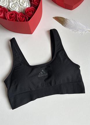 Оригінал! спортивний топ еластичний з чашками adidas 💙💛