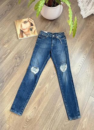 Стильні жіночі штани  від guess