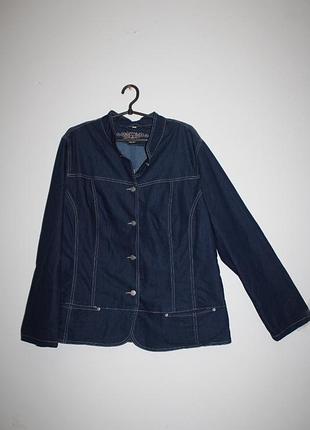 Женский жакет большого размера из стрейчевого джинса