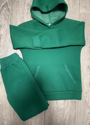 Спортивний костюм для дівчинки зелений