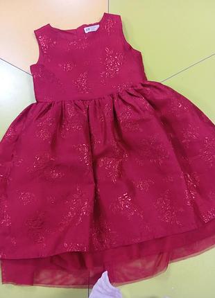 Платье праздничное