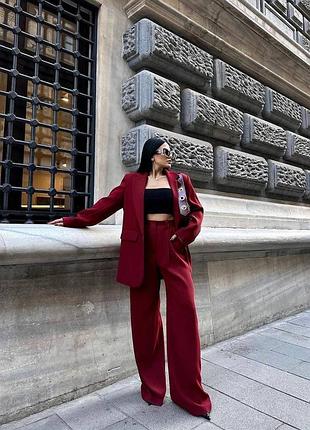Брючный костюм