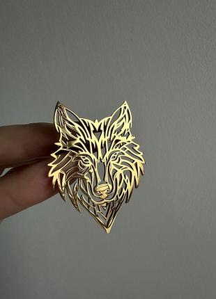 Металева брошка  “золотий вовк” | символ сили та свободи