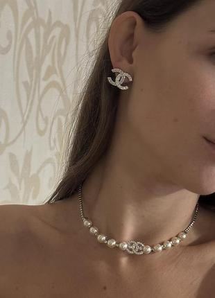 Чокер з перлинами та стразами