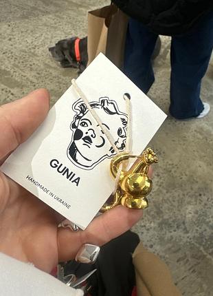 Gunia моно сережка півник