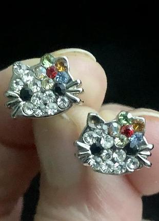 Серёжки детские хеллоу кити