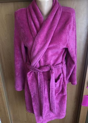 Дуже теплий халат, як шуба, мягусенький,  м. f&f.
