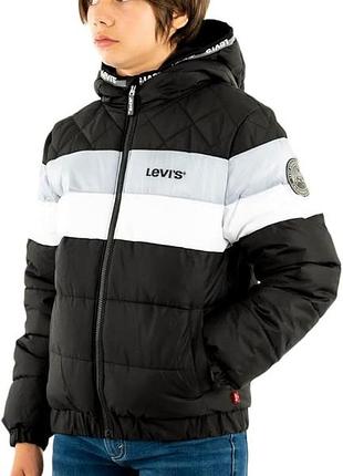 Демісезонна куртка levi’s