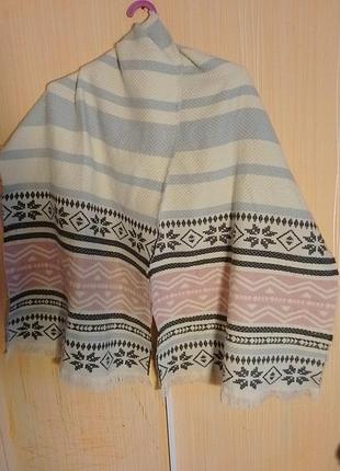 Мягкий теплый шарф