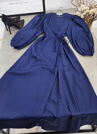 Прекрасна синя сукня на запах  next