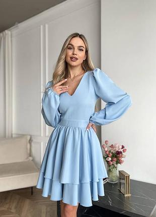 Короткое двухъярусное платье с объемными рукавами на резинке с потайной молнией на спине