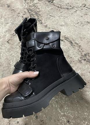 Ботинки женские черные 40 размер 26 см. ботинки женские 40 размер 26см новые.