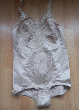 Боди новый р.95в-с