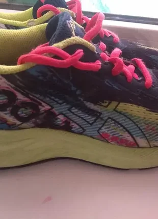 Подростковые кроссовки asics noosa