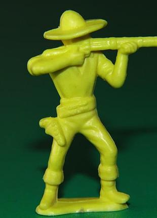 50-55 ковбой с ружьем leyla 54мм фрн уценка