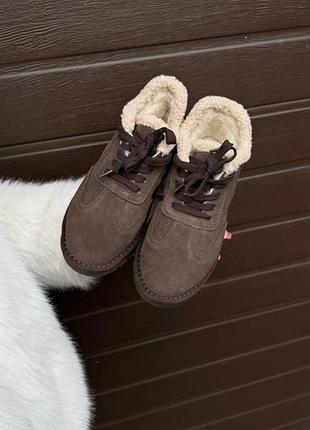 Кроссовки женские, зимние, шоколад