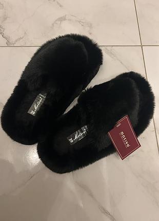 Тапочки со штучным мехом