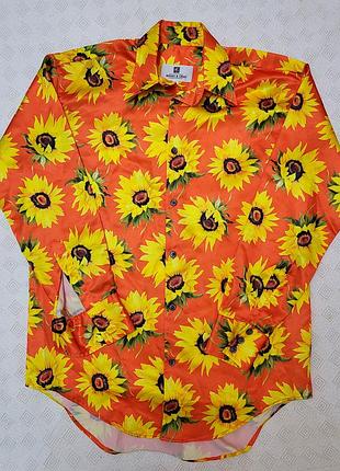 Яскрава вінивжна сорочка з соняхами
