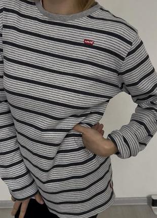 Лонг levi’s s/m