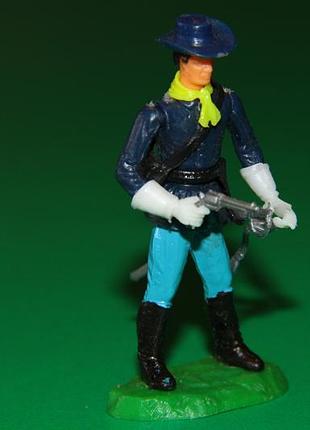 270 кавалерист с револьвером elastolin 54мм фрн фрг