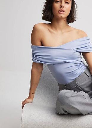 Топ облягающий