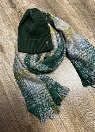 Шарф і шапка