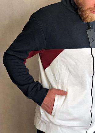 Спортивный костюм «nike air jordan»  состав: 65% - коттон, 35% -полиэстер.  на рукавах манжеты.  активный qr-code.