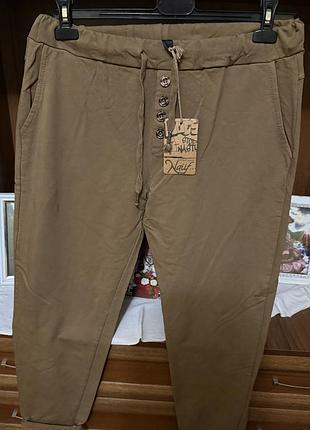 Штани жіночі