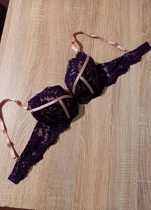 Бюстгальтер