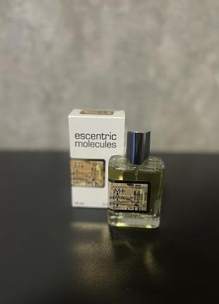 Escentric molecules molecule 01 + guaiac wood perfume newly унісекс 58 мл