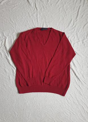 Шерстяной свитер женский