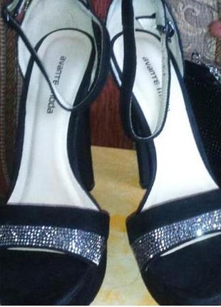 Босоніжки натуральна замша 37