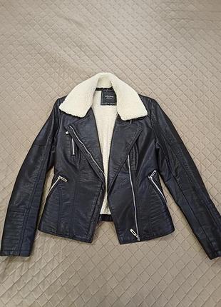 Куртка-косуха, эко-кожа.теплая