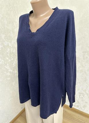 Актуальний светр джемпер оверсайз з меріносовоі вовни