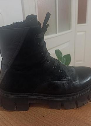 Кожаные ботинки на цегейке