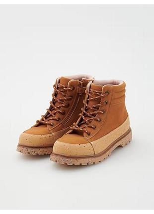 Крутые ботинки ботинки reserved