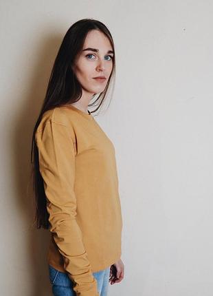 Новий лонгслів з подовженим рукавом