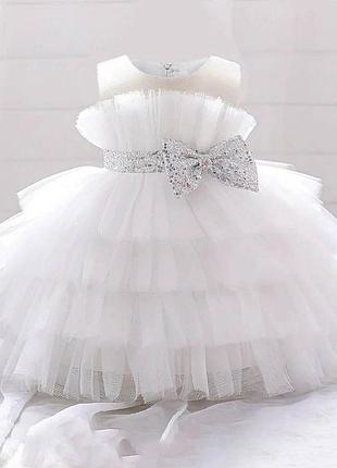 Нарядное платье