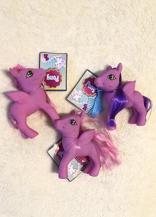 Іграшка поні