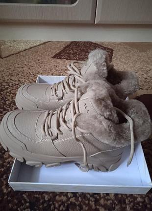 Зимові чоботи