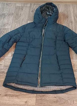 Зимний брендовый пуховик,стан идеален,без дефектов