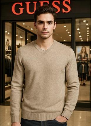 Гарна, кофтинка, чоловіча, в тілесному кольорі, від дорогого бренду: guess