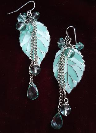 Эмалевые серьги-подвески листики