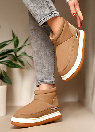 Розпродаж стильні гарні уггі в наявності 36/37,38/39,40/41 розмір якість супер