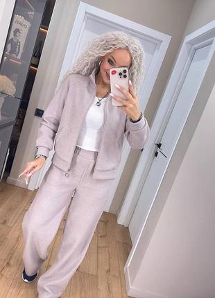 Женский теплый костюм беж серый черный