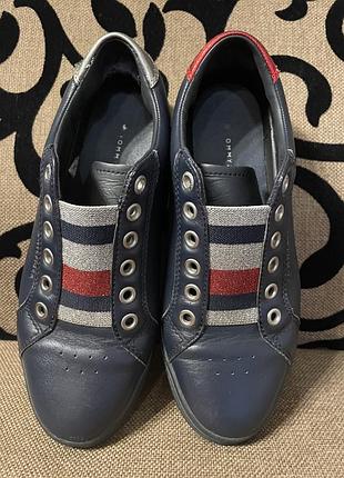 Взуття tommy hilfiger