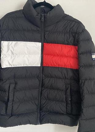 Пуховик tommy hilfiger