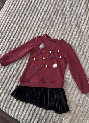 Сукні для дівчинки 98-110 2 штуки