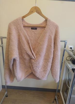 Свитер теплый пушистый