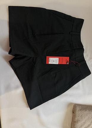 Шорти жіночі костюмні чорні